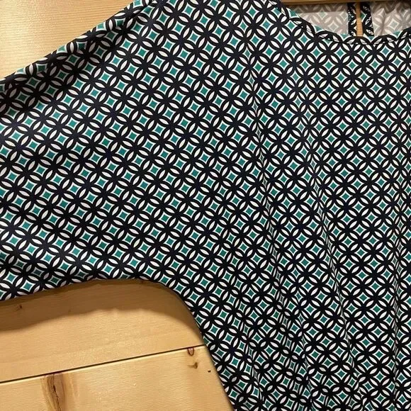 Jessica Howard Romper, size Small - Picture 2 of 6